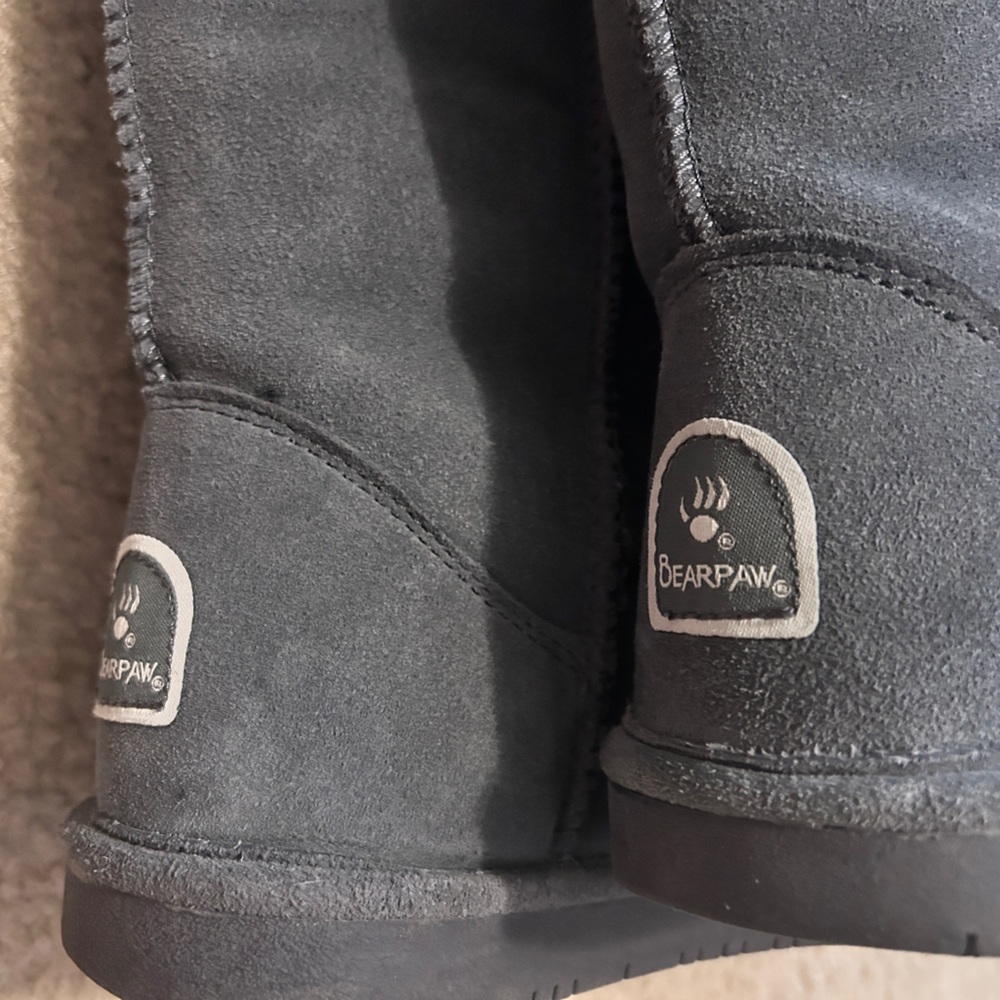 Women’s BearPaw Boots - Picture 5 of 6